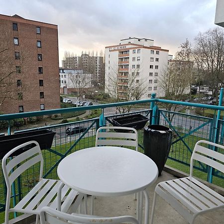 Uebernachten Sie Im Wunderschoenen Weiden Apartment Кьолн Екстериор снимка