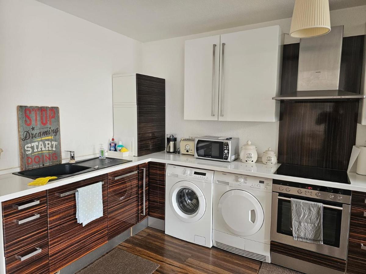 Uebernachten Sie Im Wunderschoenen Weiden Apartment Кьолн Екстериор снимка
